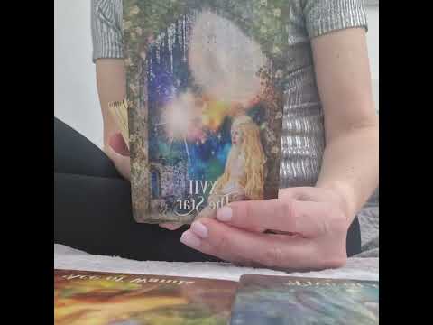 Видео: Мен ли ще избере или нея?