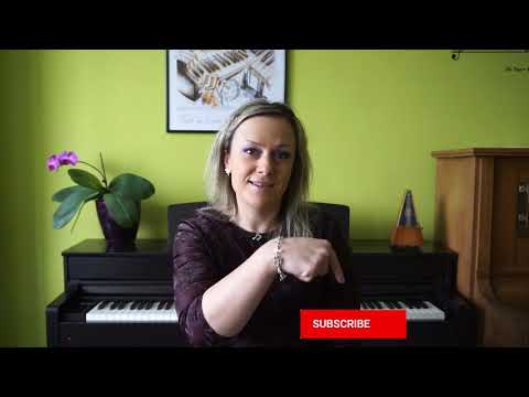 Видео: Adelina Piano зад Кадър по време на Урок 18
