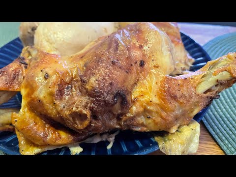 Видео: Курица запеченная на бутылке . Сочная и вкусная как в детстве.