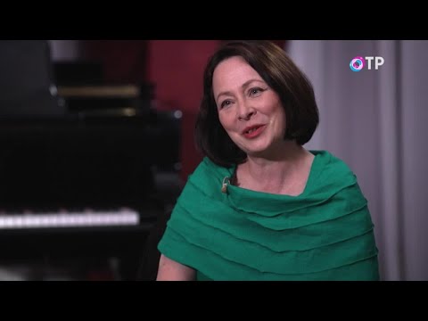 Видео: Людмила Берлинская: Жажда общения - это у меня наследственное, даже когда не хватает сил...