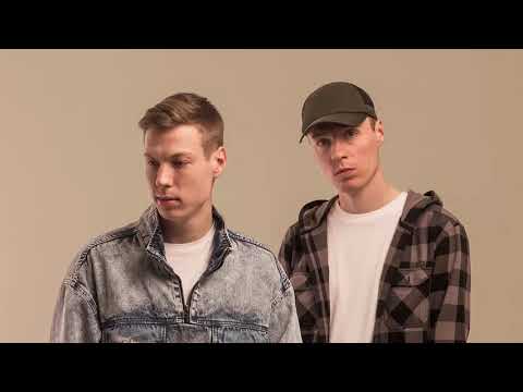 Видео: Dabro - Я по частицам (Russian and spanish lyrics)