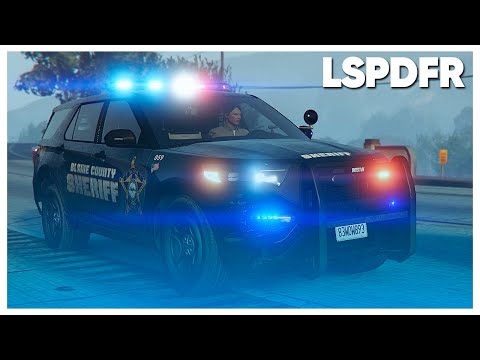 Видео: ПЕРВЫЙ ПОЛИЦЕЙСКИЙ ПАТРУЛЬ В GTA 5 | LSPDFR