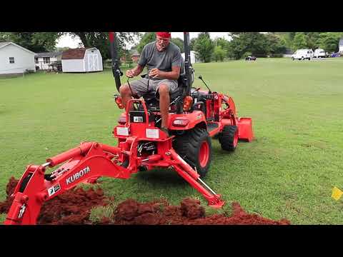 Видео: Kubota BX 25D Копание