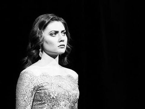 Видео: Эльмира Караханова - Невеста (Г. Свиридов - А.Блок)
