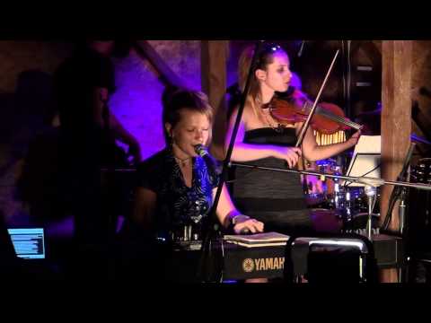 Видео: Flёur - Летняя ночь, летящая в пустоте