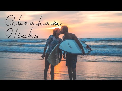 Видео: Авраам Хикс: используйте ЭТОТ совет по мышлению, чтобы привлечь любовь