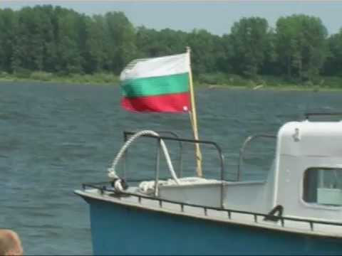 Видео: Преплуване на река Дунав при Оряхово 2011