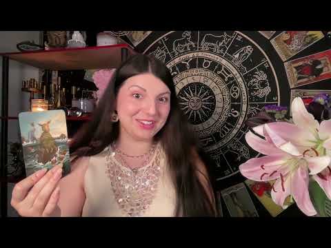 Видео: О чем он вам никогда не признается. Таро Юлия Петрова