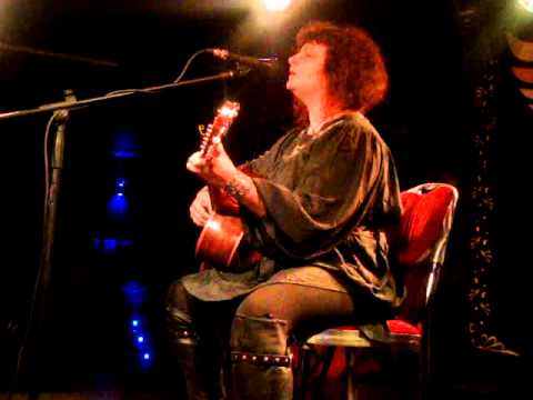 Видео: Тэм Гринхилл - Ветер, дай мне тяжесть.MPG