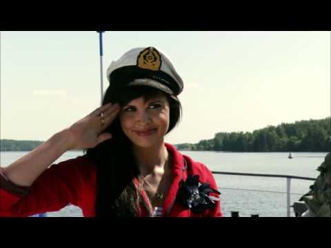 Видео: Дмитрий Певцов и КарTуш    Над рекой