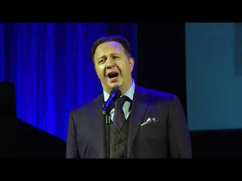 Видео: "ОЖИВШАЯ КУКЛА". АЛЕКСАНДР ЗАХАРОВ - ТЕНОРА XXI ВЕКА