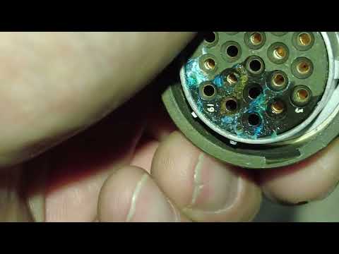 Видео: Ремонт Терминаторов в вагонах Люкс.