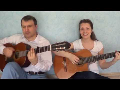 Видео: Крылатые качели, поёт Юлия Горохова