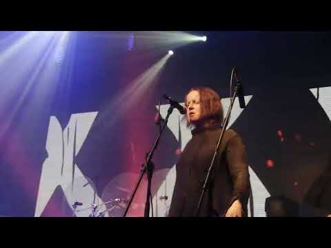 Видео: Тролль Гнёт Ель - Круг Земной (live in SPb) с Джетрой