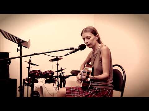 Видео: Леся Рой — "Чернозём"