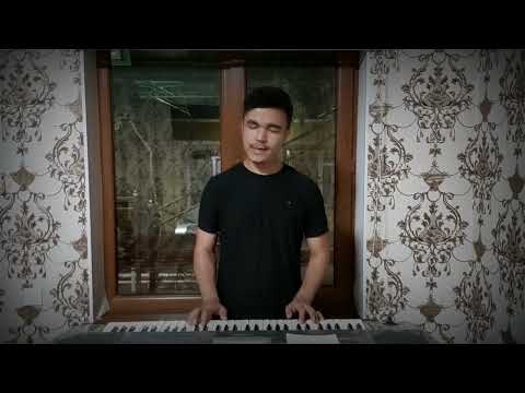 Видео: суруд аз Кароматулло Курбонов