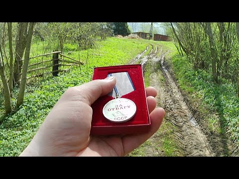 Видео: #79 Нашли и вернули медаль "За отвагу"  родственникам ветерана в канун 9 мая.