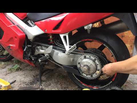 Видео: Honda VFR800 замена цепи без специальных приспособлений. Сhain replacement VFR800.