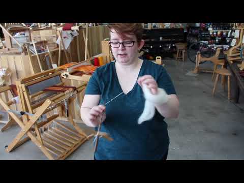 Видео: Как прясть на турецком веретене