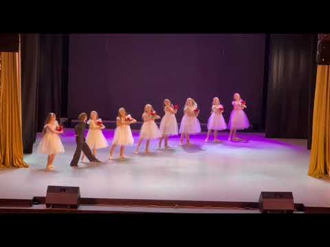 Видео: Танец "Невесты" на конкурсе "Triumph - Kamianets Fest".