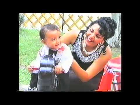 Видео: кръщене на Филип Димитров с.чешленгирово 05.09.2000