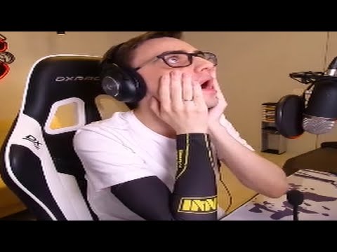 Видео: АРХАНГЕЛ ЖЕСТКО СГОРЕЛ И ВЫБРОСИЛ МИКРОФОН! | НАРЕЗКА ARCHANGEL_HS