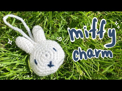 Видео: БРЕЛОК ЗАЙЧИК крючком 🐰✨ / crochet miffy charm ☆