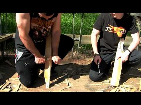 Видео: Тесты Spyderco Military vs. Широгоров Табарган 100 (часть 2)