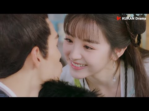 Видео: Боже, она такая милая! Мое сердцебиение учащается.