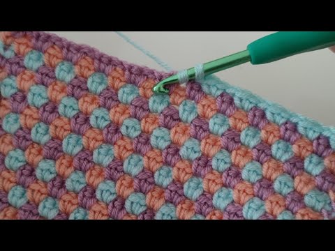 Видео: Невероятные узоры, выполненные в простой технике вязания крючком!