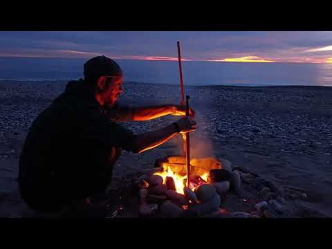 Видео: 3) На зиму в Абхазию -3. Закат на море, костер и барабулька
