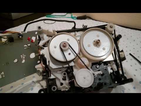 Видео: Шарп 939 замена пасиков на новые оригинальные