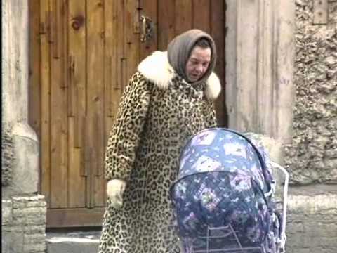 Видео: приколы нашего городка- кукла