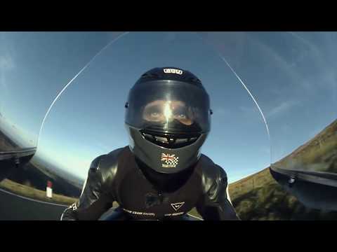 Видео: Мото гонки Спортбайки  Остров Мэн