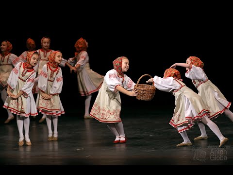 Видео: "Прогулка", ансамбль "После уроков". "Walk", ensemble "After the lessons".