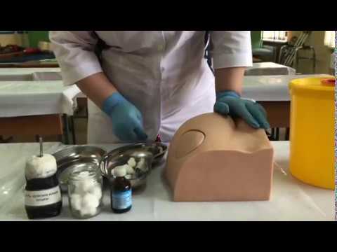 Видео: Бұлшықетке инъекция орындау