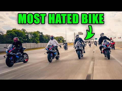 Видео: M1000rr's CRASH TEXAS BIKE NIGHT 😈 | Встреча Ghost x Quiet