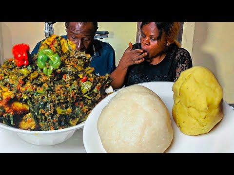 Видео: Асмр Мукбанг. Приготовьте и съешьте вместе с нами вкусный овощной куриный суп с неспелыми подорож...