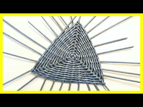 Видео: Треугольное дно из газетных трубочек! Легко!