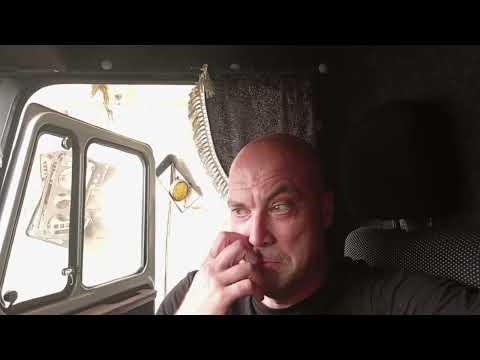 Видео: Зил 5301(бычок) устанавливаю кондиционер на крышу