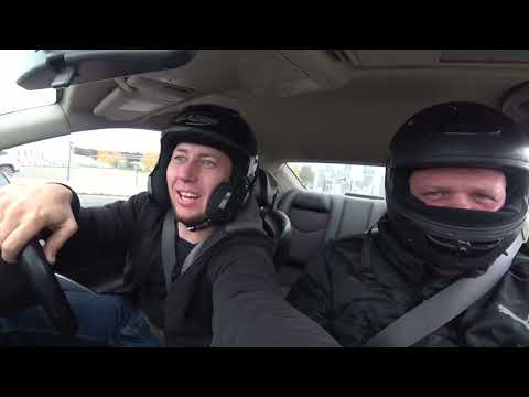 Видео: Газую на V36 пробую BMW на VQ37