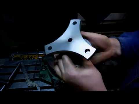 Видео: Фрезеровка с применением расточной головки и поворотного стола.