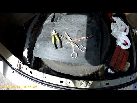 Видео: Lexus RX-300, слив с люка спустя 3 года.