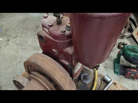 Видео: Реставрация - верхняя часть Ruston & Hornsby Carrott.