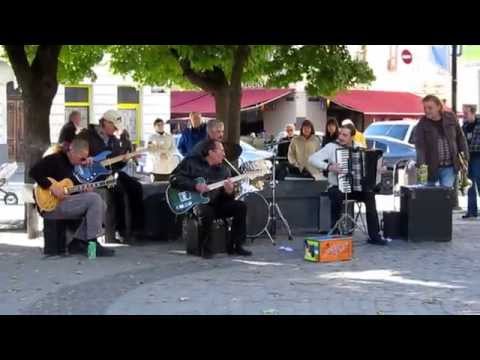 Видео: Papa-Jazz | Папа-Джаз - Есть Только Миг (к.ф."Земля Санникова", Jazz Fusion версия)