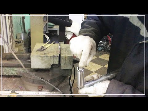 Видео: Самодельная удобная ручка для станочных тисков.