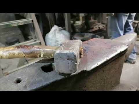 Видео: Метательные ножи из рессоры.