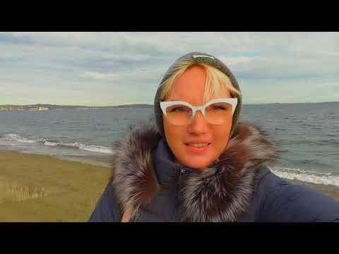 Видео: A Day at the Ocean with Americans | Beach Vibes & Real Life in the USA #ЖизньвСША #Океан #USA 
