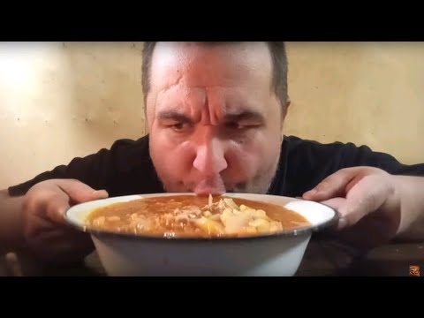Видео: Обжор - нажористые щи из любимого тазика