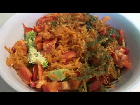 Видео: Бесподобно вкусный салат из скумбрии холодного копчения.